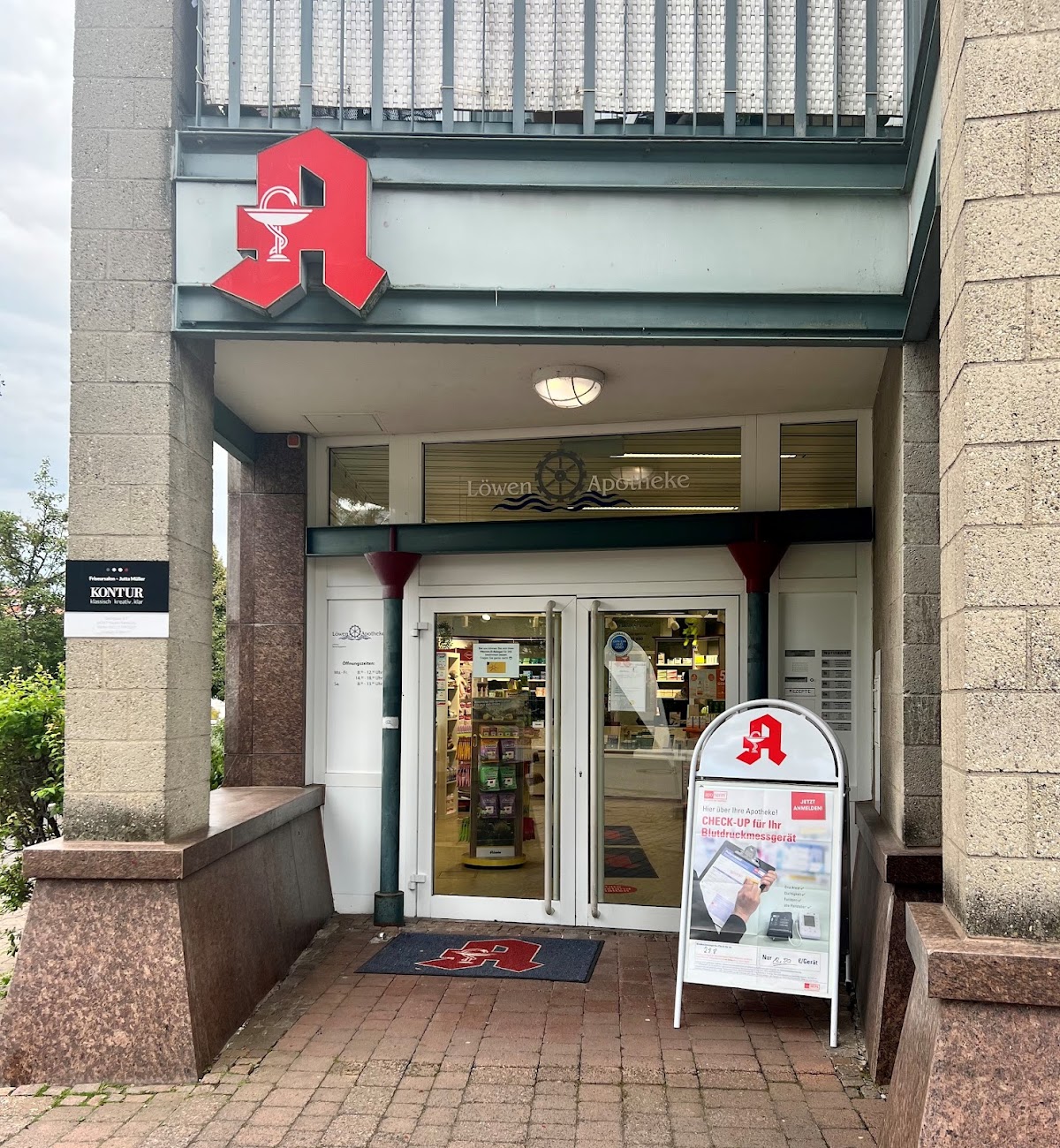Löwen-Apotheke, Apotheke in Fischbachtal – Foto 1 von 1