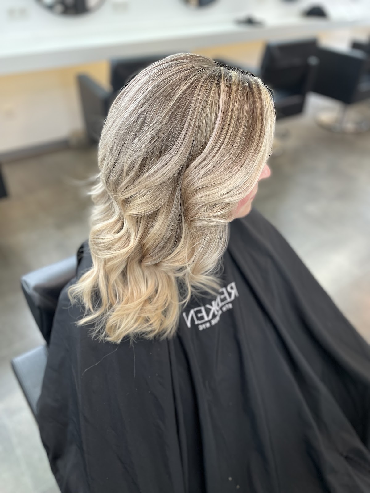 Die Hair-Lounge GbR Calden