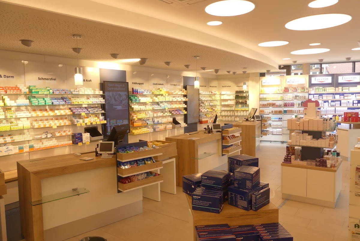 Löwen Apotheke, Apotheke in Berkatal – Foto 1 von 1