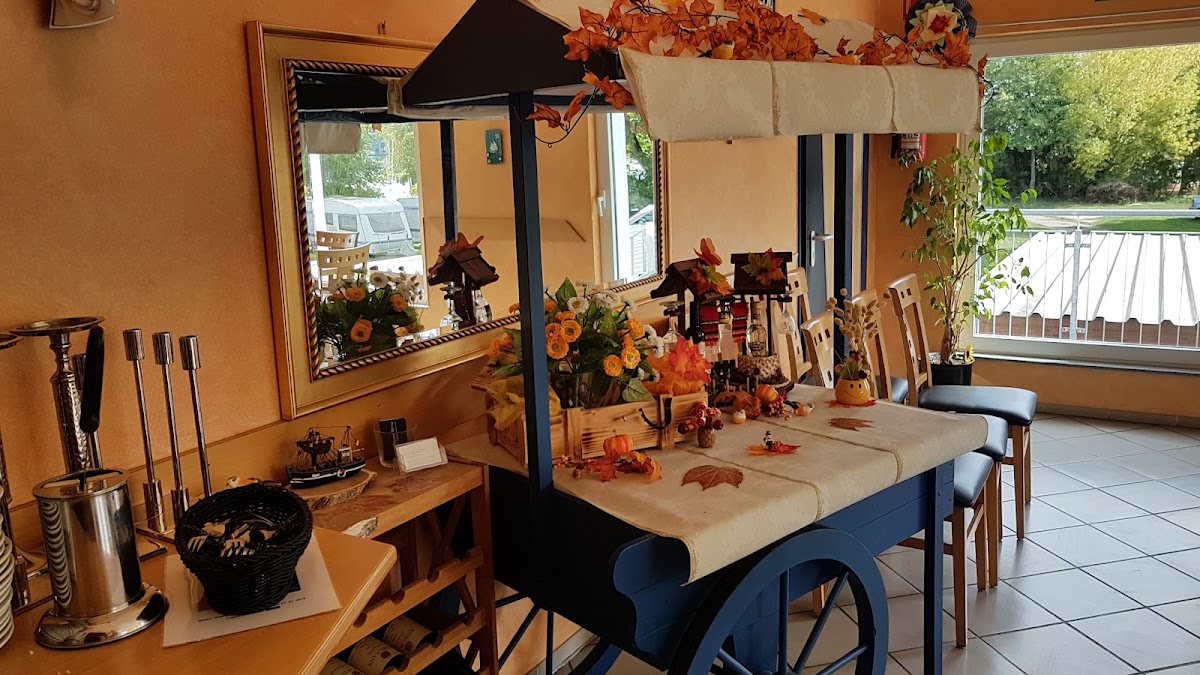 Die Bootshaus-Gaststätte, Restaurant in Walluf – Foto 1 von 1