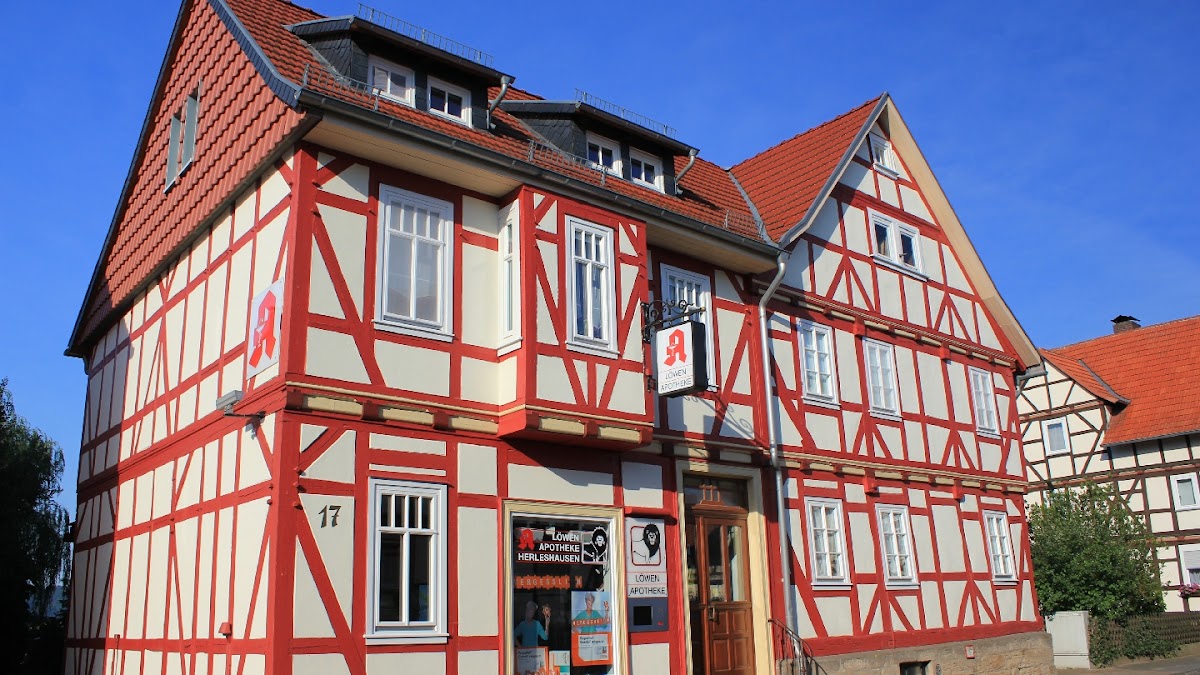 Löwen-Apotheke Sandra Hoffmann e.K. - Partner von AVIE, Apotheke in Berkatal – Foto 1 von 1