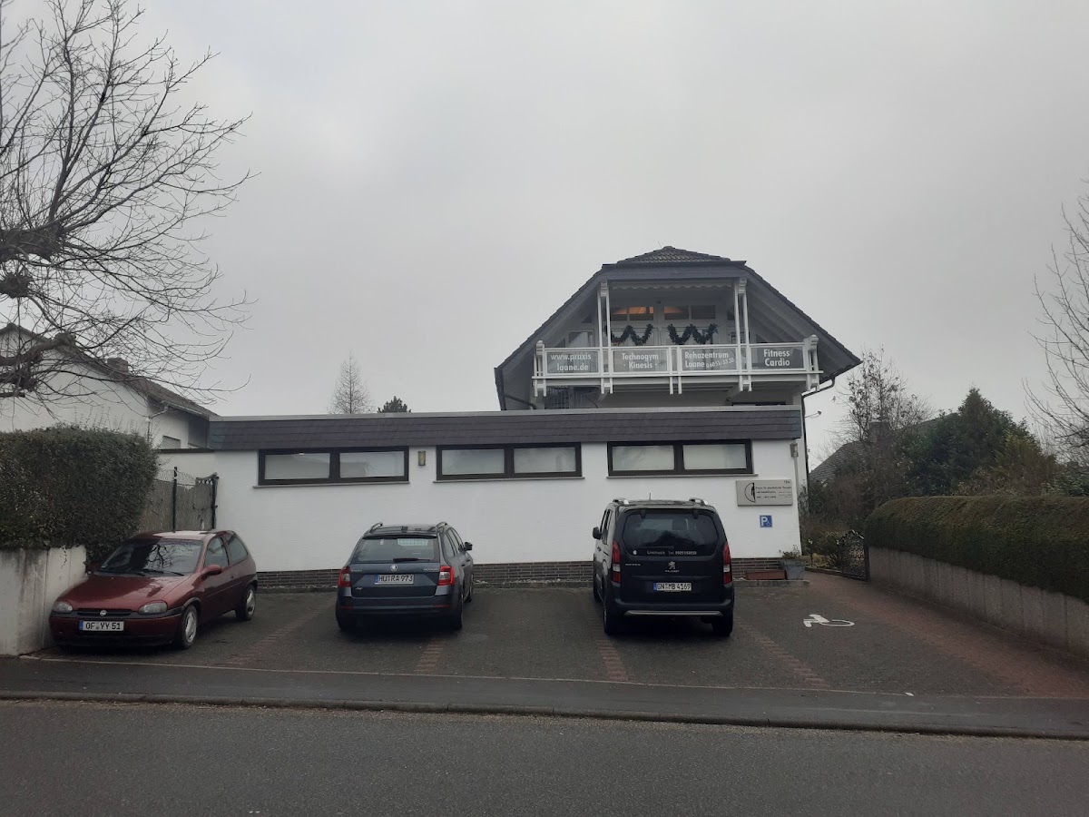 RZL Rehazentrum Laane Uwe Lars Laane Krankengymnastik & Physiotherapie, Massagen
