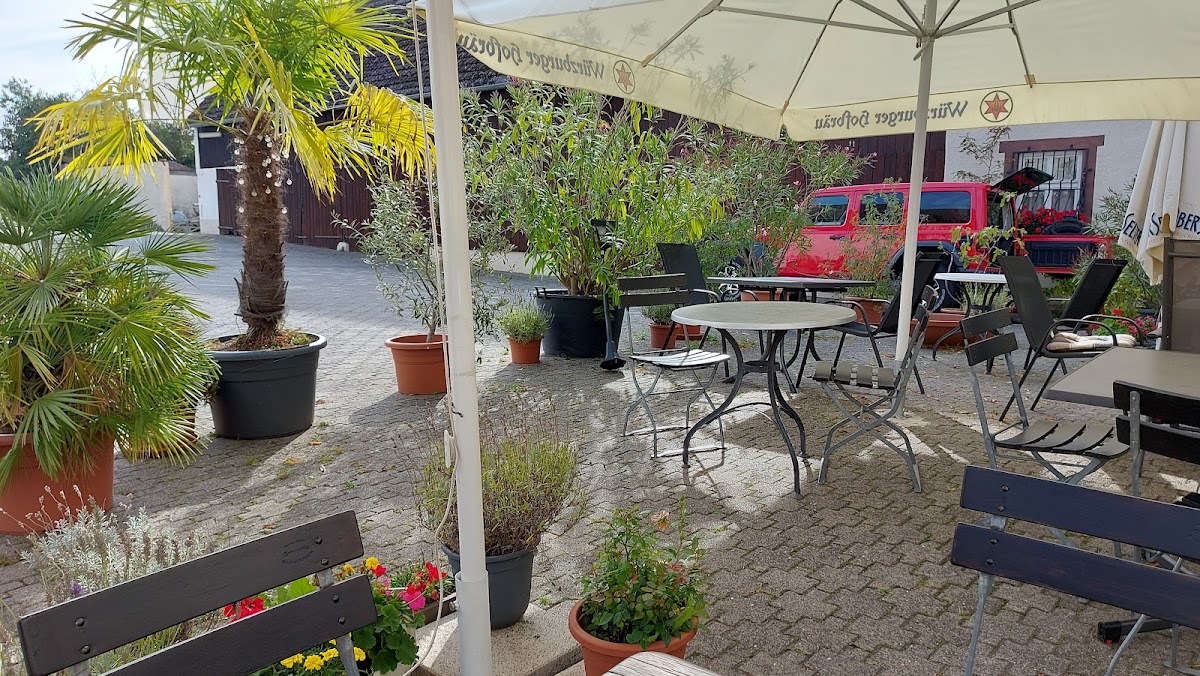 Gasthof Hühnerkirche, Restaurant in Hünstetten – Foto 1 von 1