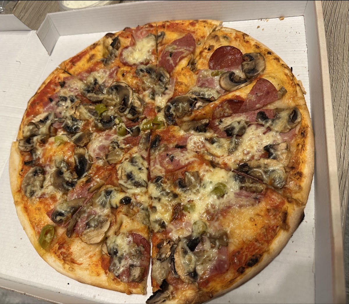 Pizzeria La Luna, Restaurant in Münster (Hessen) – Foto 1 von 1