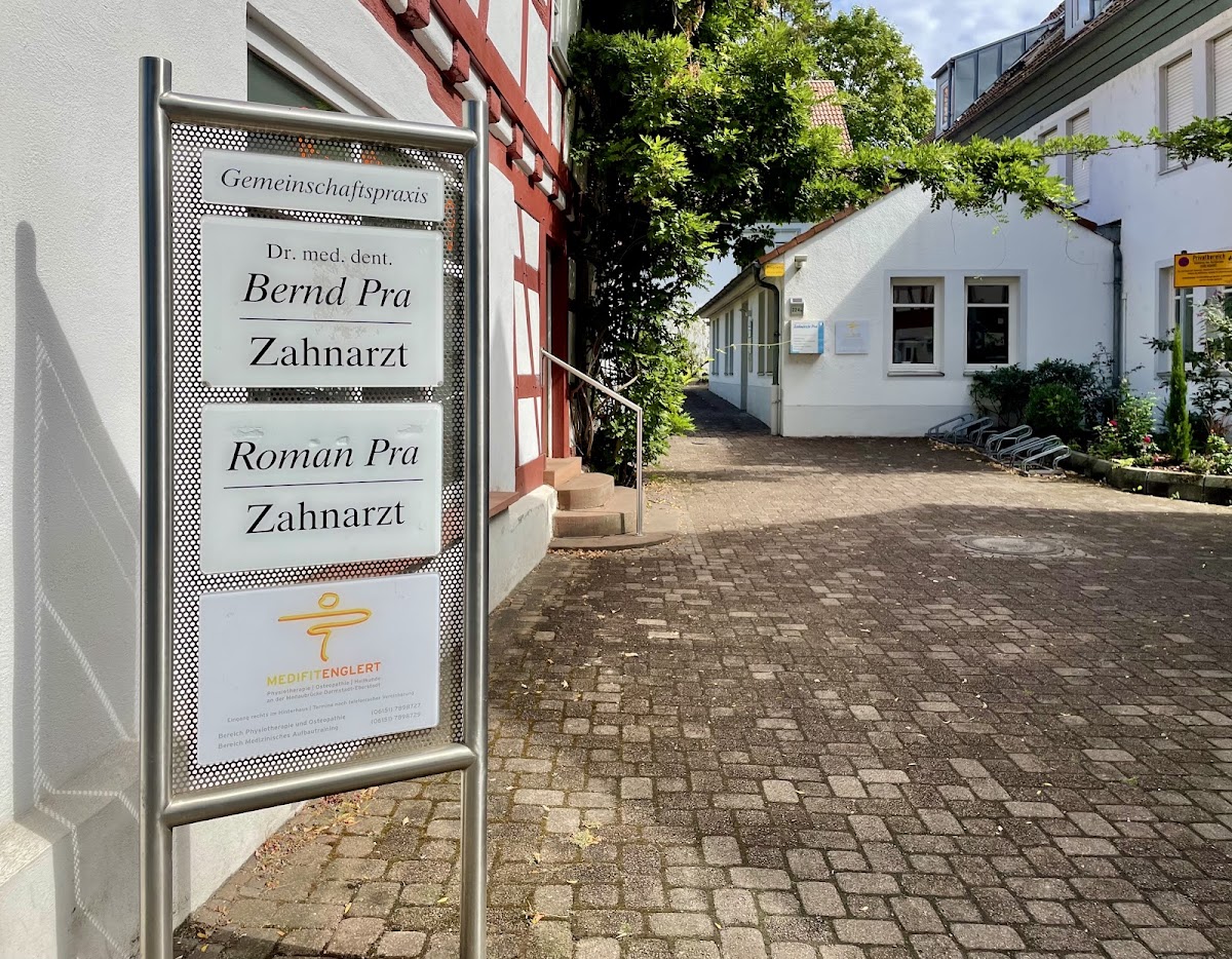 Zahnärzte Pra, Zahnarzt in Pfungstadt – Foto 1 von 1