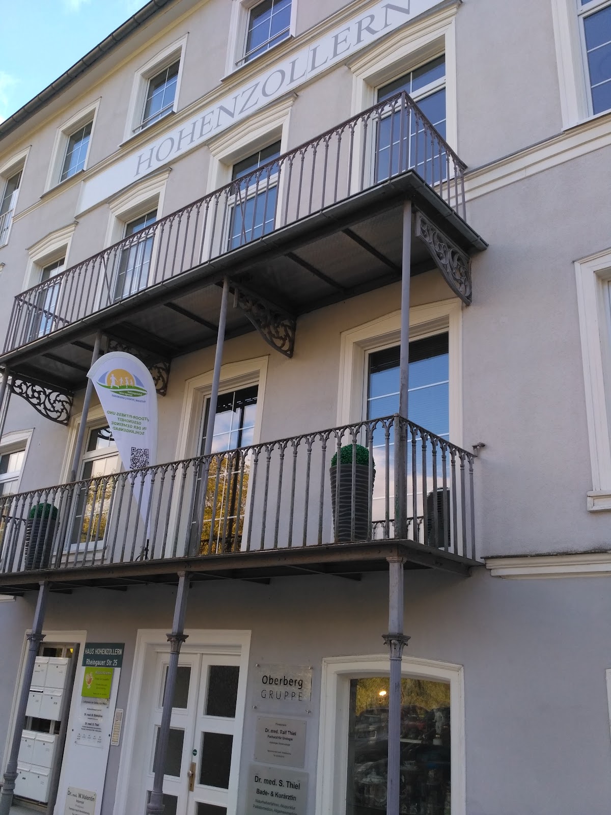 Hausarztpraxis Schlangenbad Dres. med. S. Thiel, K. Granzow, Lehrpraxis der Universität Mainz, Zahnarzt in Schlangenbad – Foto 1 von 1