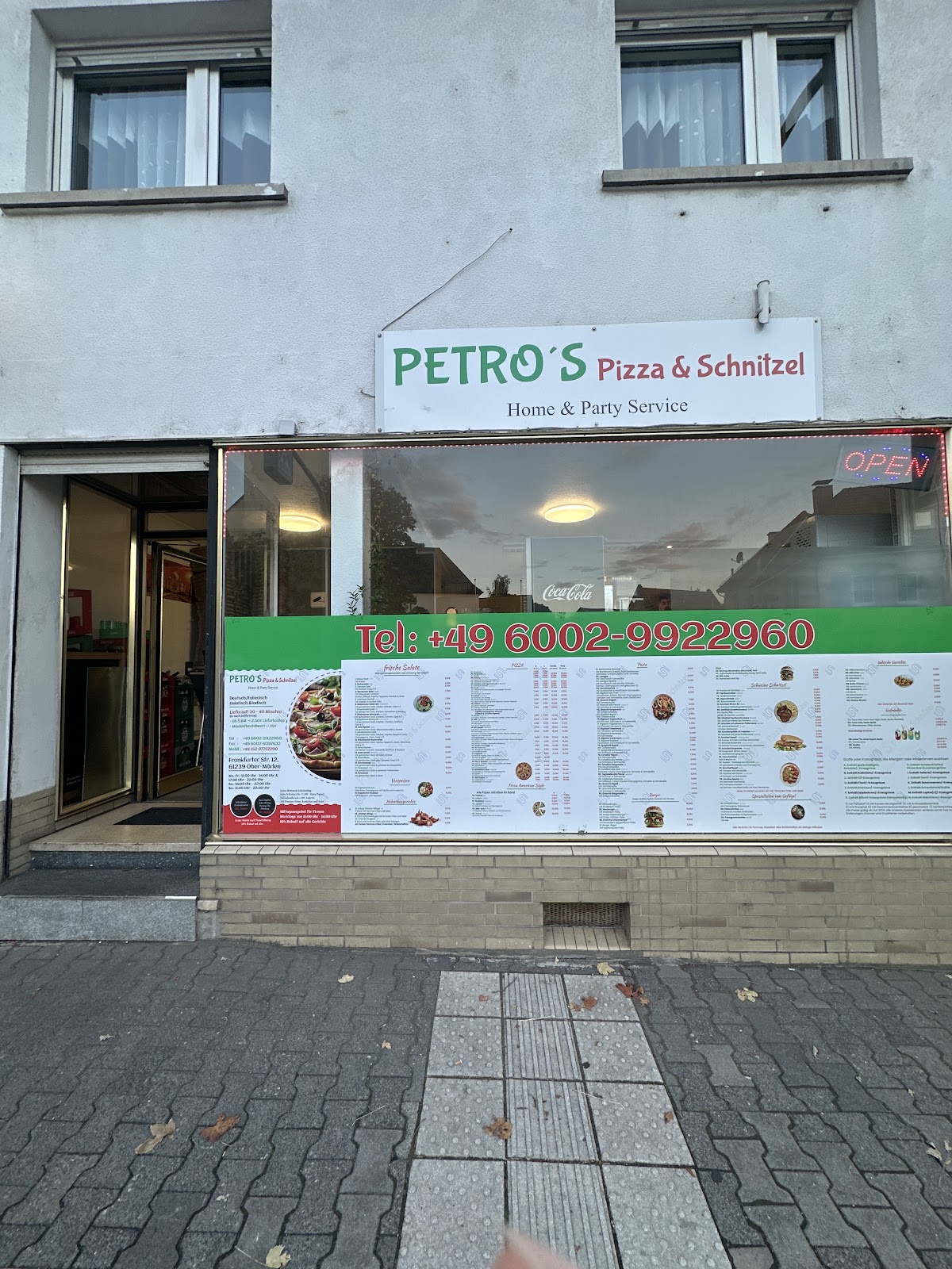 Petro‘s Pizza & Schnitzel, Restaurant in Ober-Mörlen