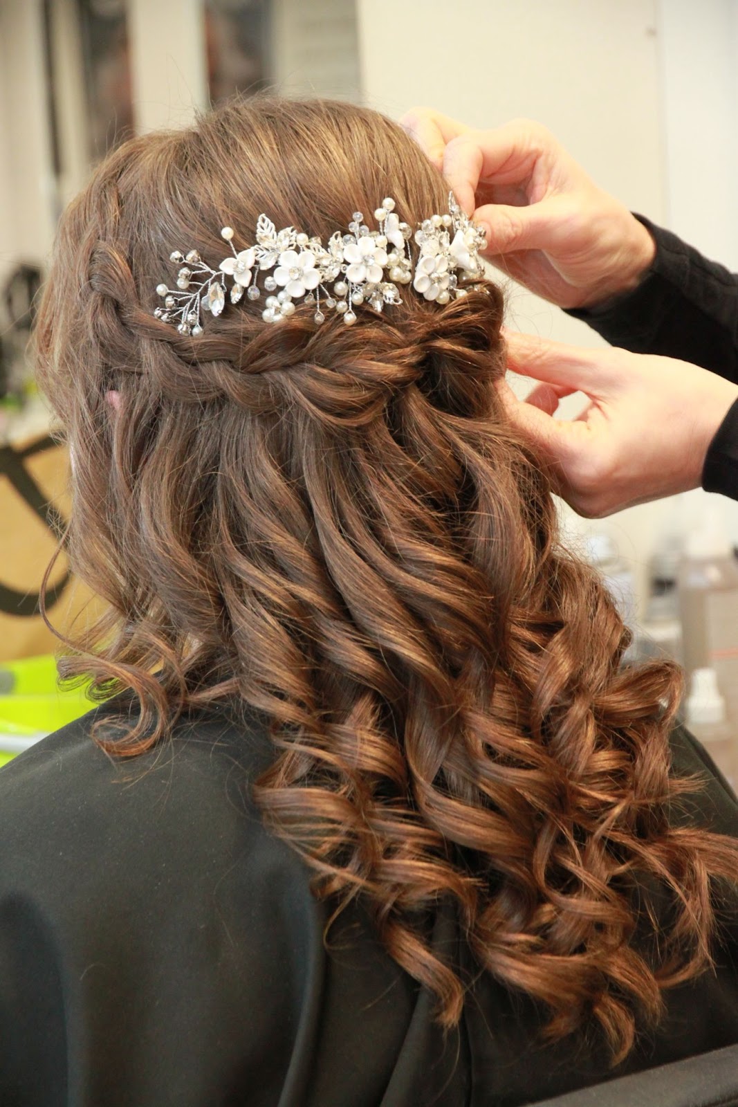 MARA FRISEURSALON