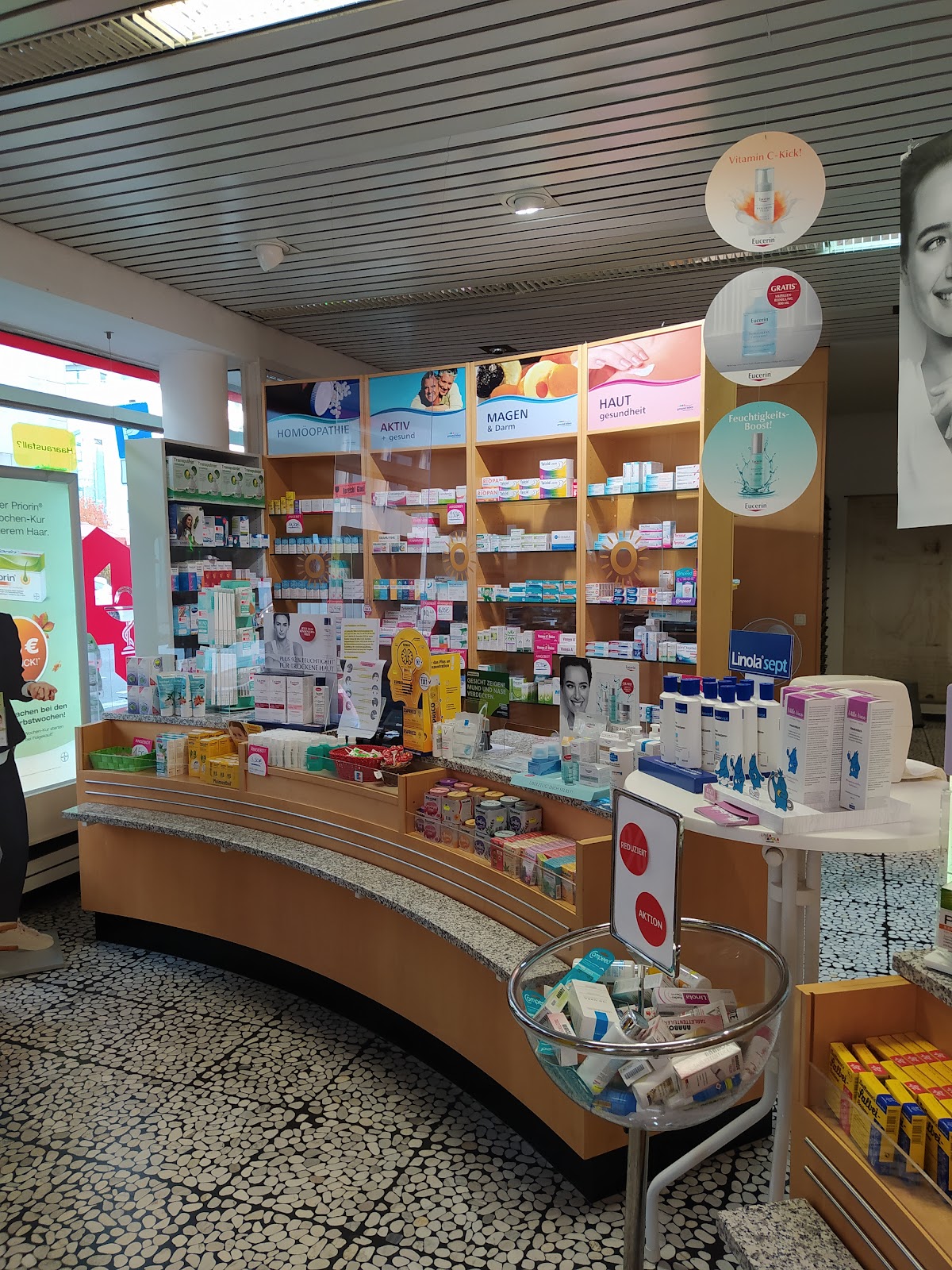 Hirsch Apotheke