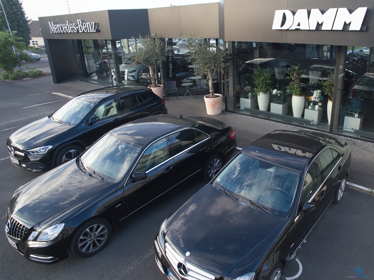 Adam Damm & Sohn GmbH & Co.KG, Autohaus in Hofgeismar