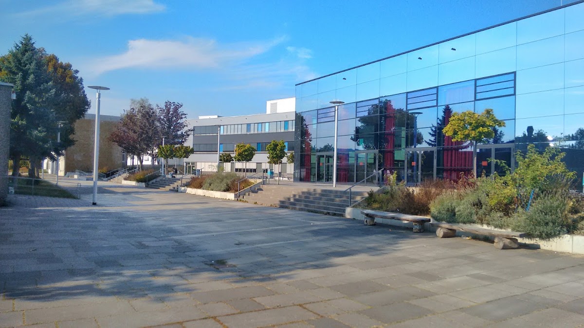 Adolf-Reichwein-Schule, Schule in Neu-Anspach – Foto 1 von 1