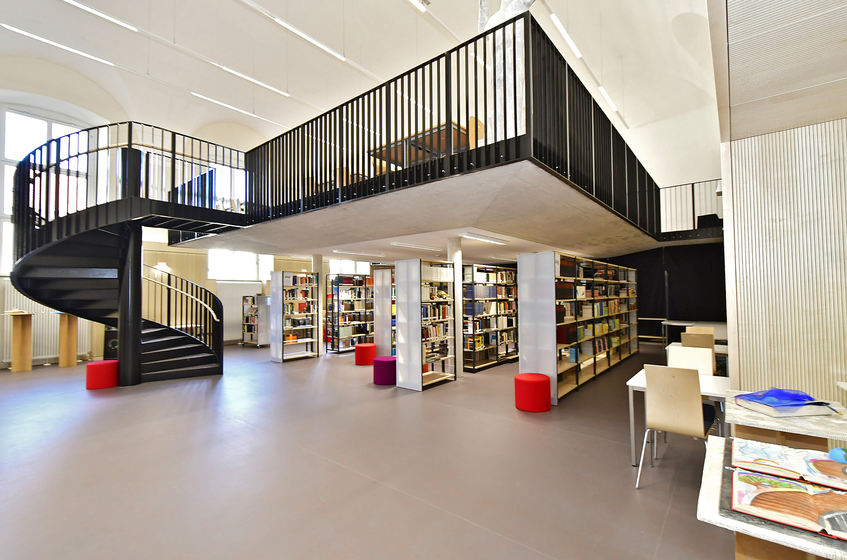 AKG Bensheim, Schule in Bensheim