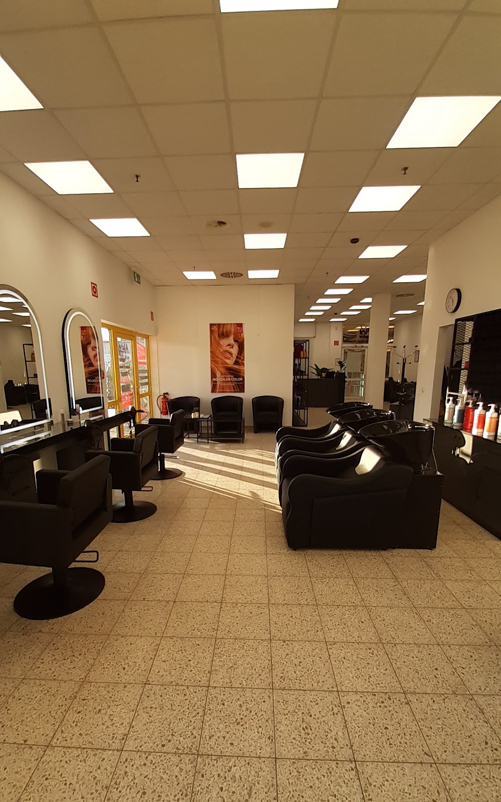 Alex Hairstylist, Friseur in Gießen