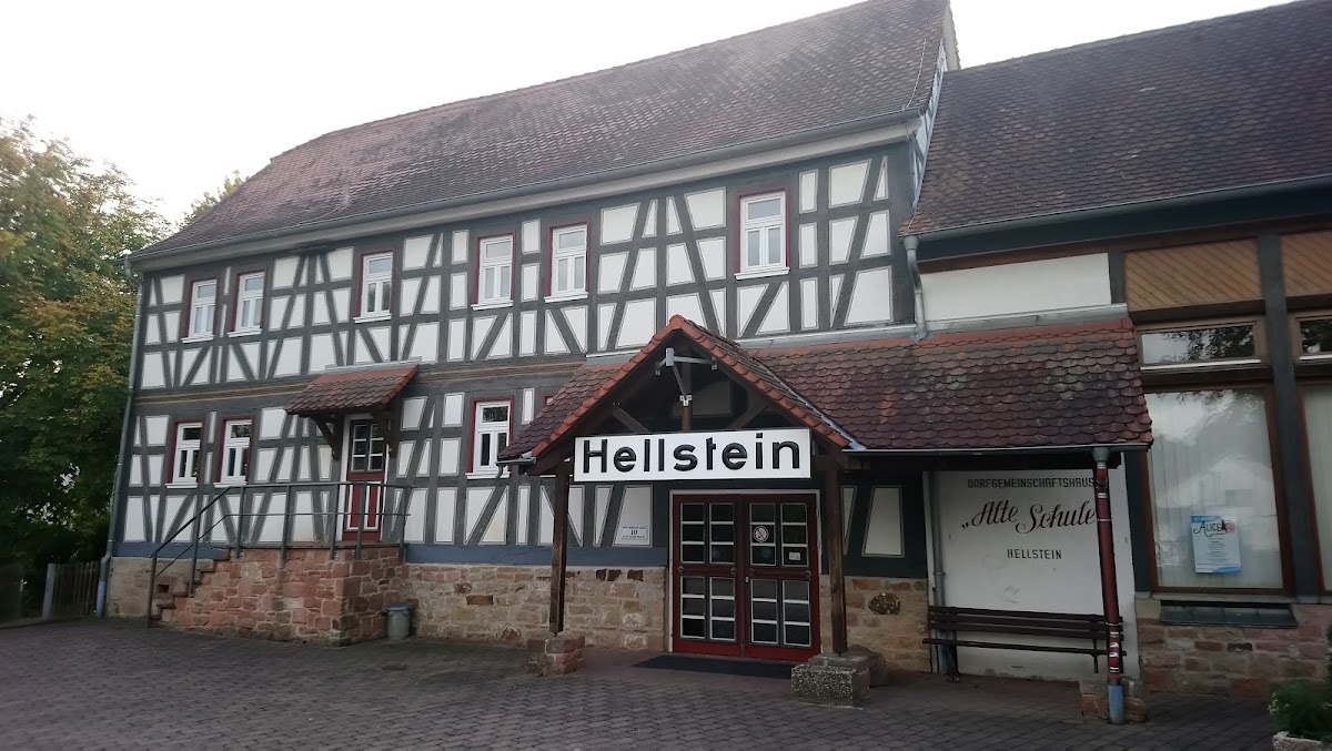 Alte Schule Hellstein - Dorfgemeinschaftshaus, Schule in Brachttal