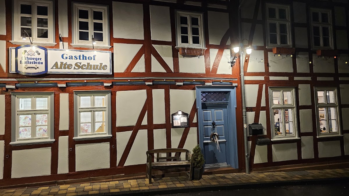Alte Schule Niederdünzebach - Jinnarat Jänsch, Restaurant in Eschwege – Foto 1 von 1