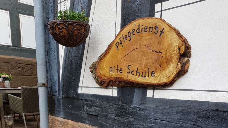 Ambulanter Pflegedienst "Alte Schule" GmbH, Schule in Ebsdorfergrund