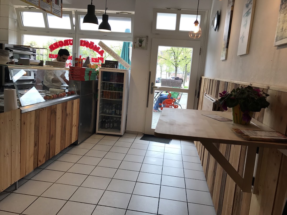 Amöneburger Pizza-Kebabhaus, Pizzeria in Amöneburg