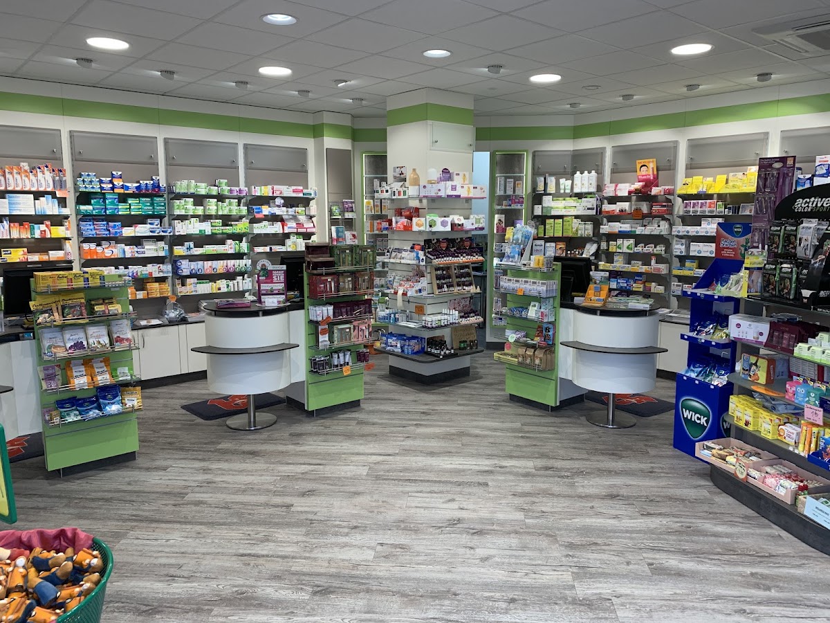 Apotheke Erda, Apotheke in Hohenahr