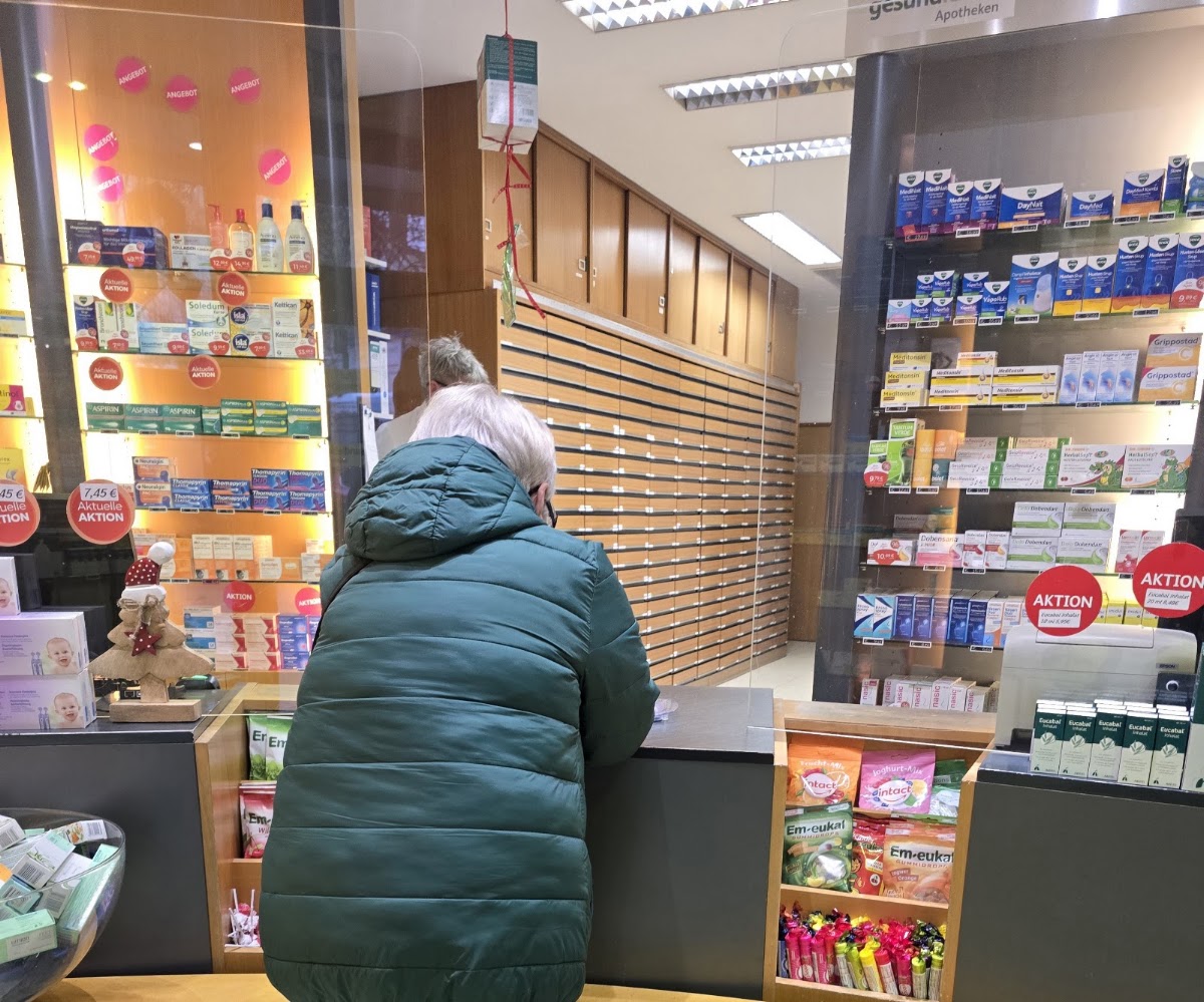 Apotheke Im Rad, Apotheke in Wiesbaden