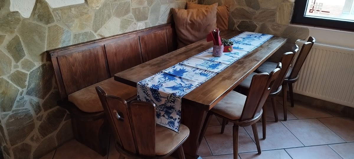 Asia Bistro zum Kaiserturm, Pizzeria in Lautertal (Odenwald)