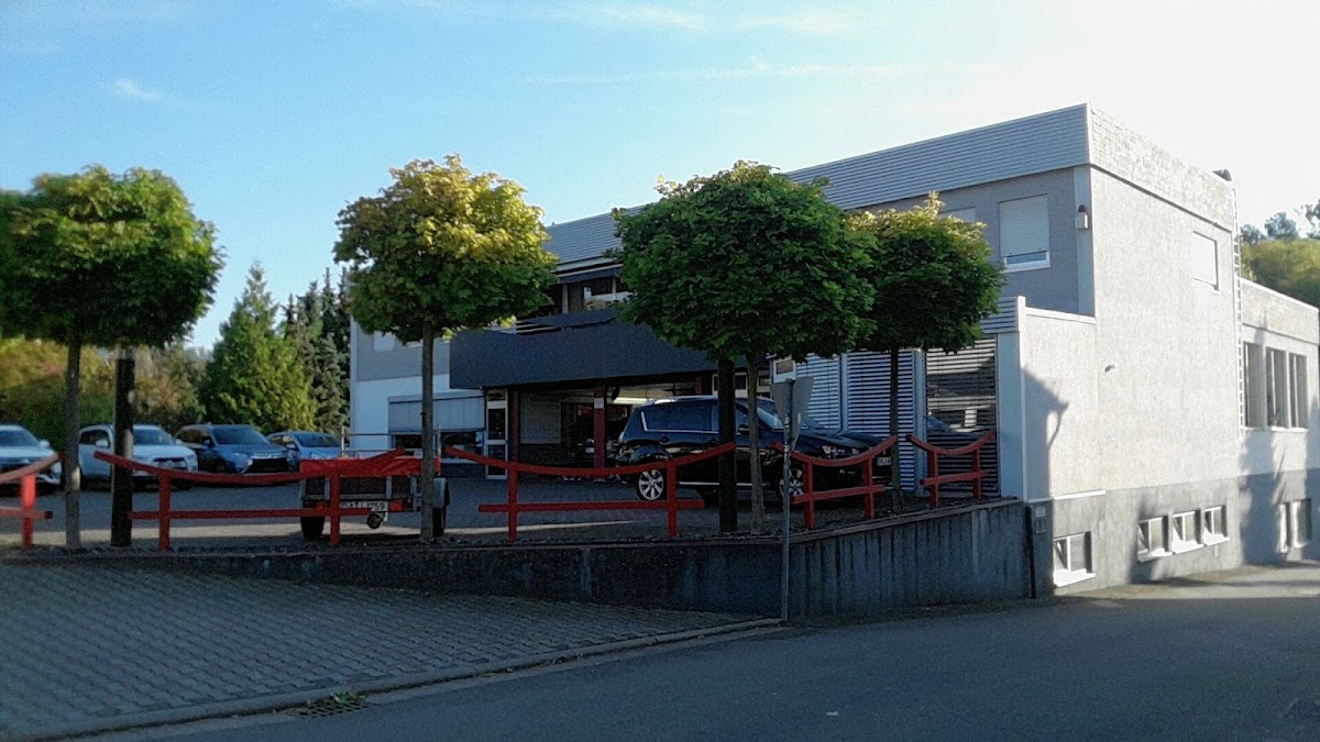 AUTO-KUHN GmbH & Co.KG ORA und Mitsubishi-Vertragshändler, Autohaus in Ober-Ramstadt