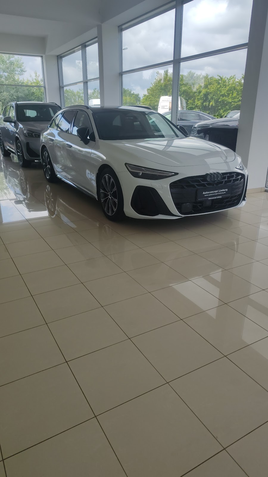 Autoconcept Limburg, Autohaus in Limburg an der Lahn