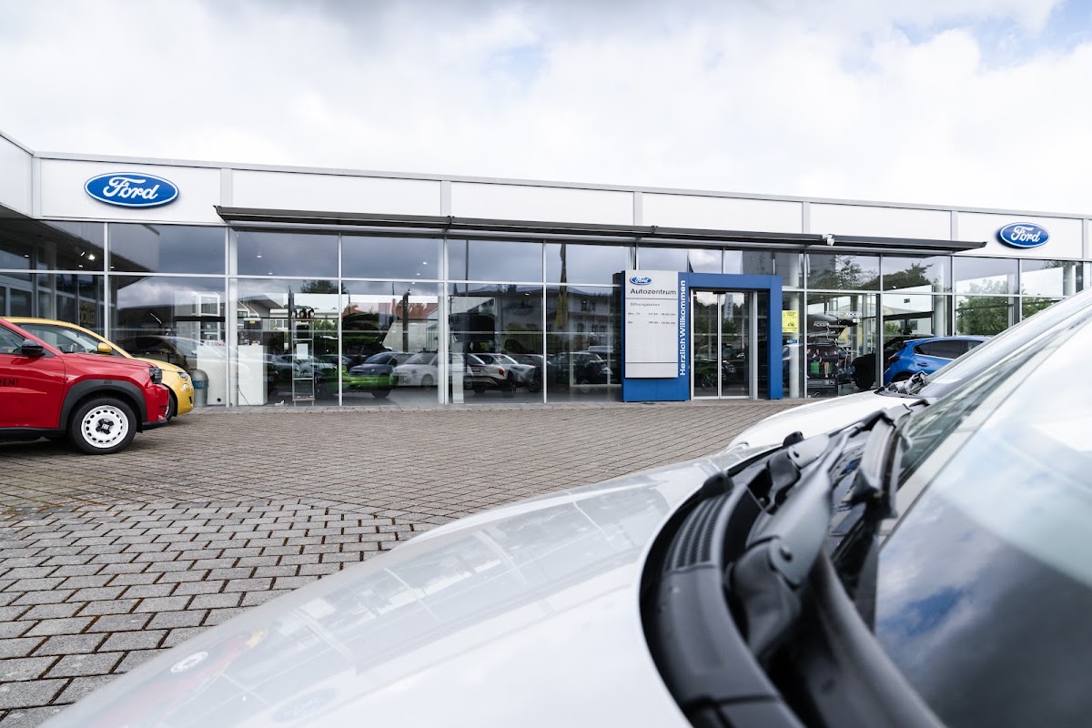 Autozentrum Acker GmbH & Co. KG, Autohaus in Marburg