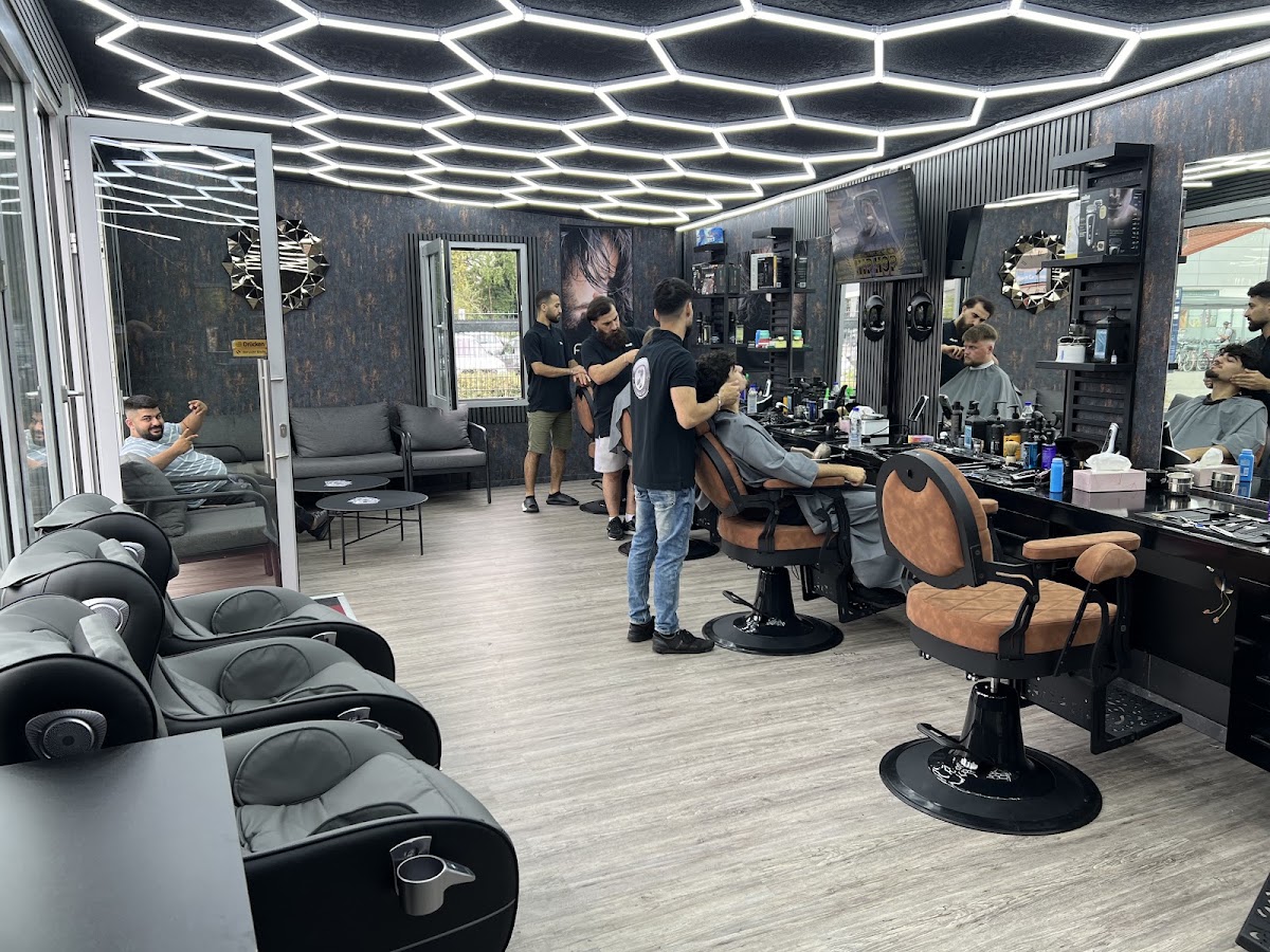 Baba Friseur, Friseur in Hainburg