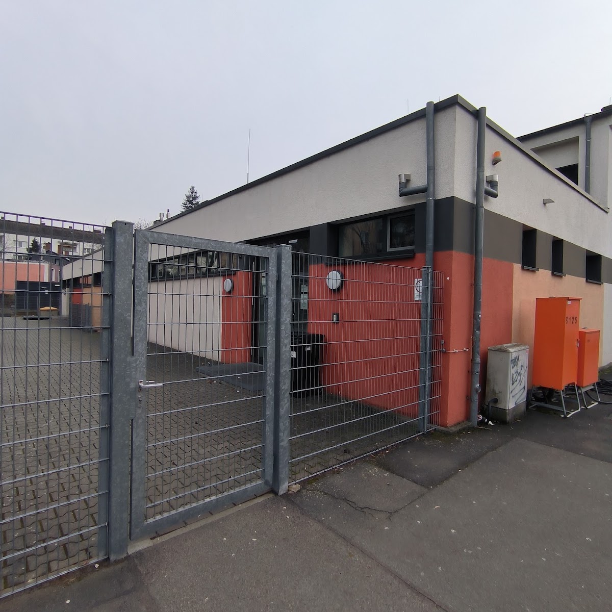 Bachschule/IGS Lindenfeld, Schule in Offenbach am Main
