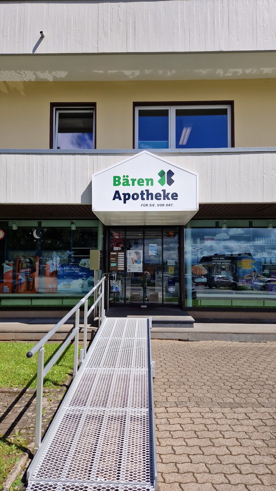 Bären-Apotheke, Apotheke in Korbach