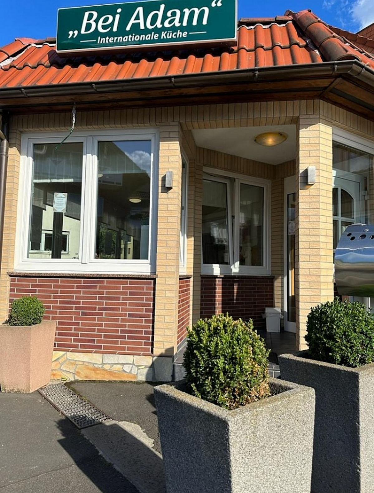 Bei Adam, Restaurant in Biebertal