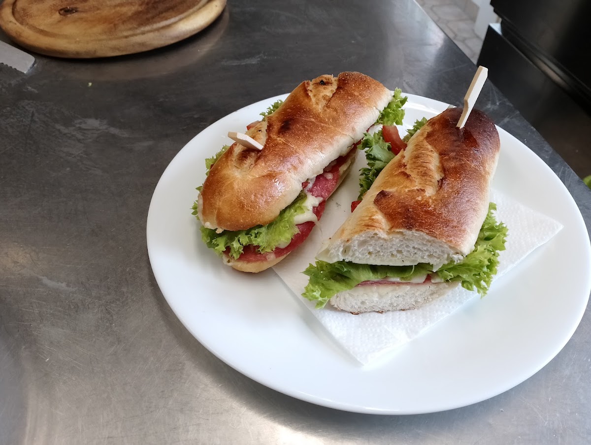 Beichtstuhl, Pizzeria in Sontra