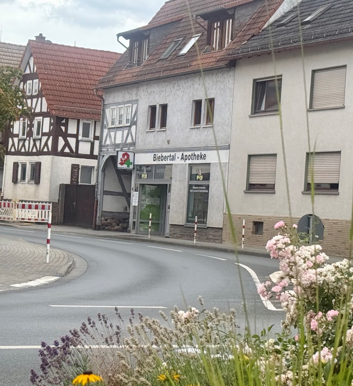 Biebertal-Apotheke, Apotheke in Heuchelheim an der Lahn – Foto 1 von 1