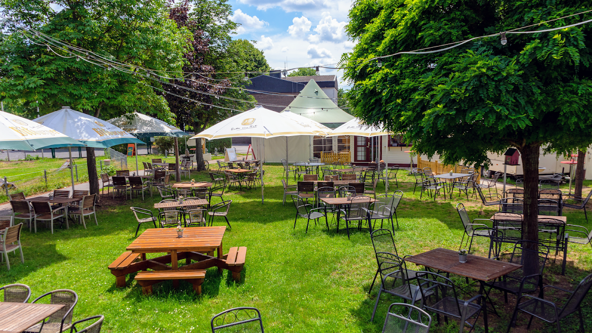 Biergarten am Burgpark, Restaurant in Ginsheim-Gustavsburg