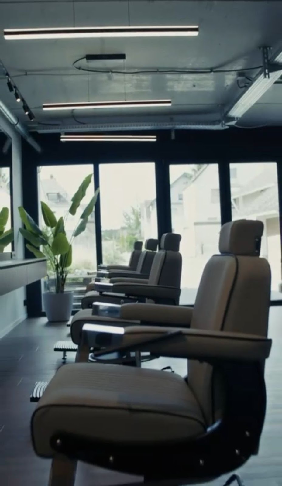 Bricks Barberstudio, Friseur in Bischofsheim