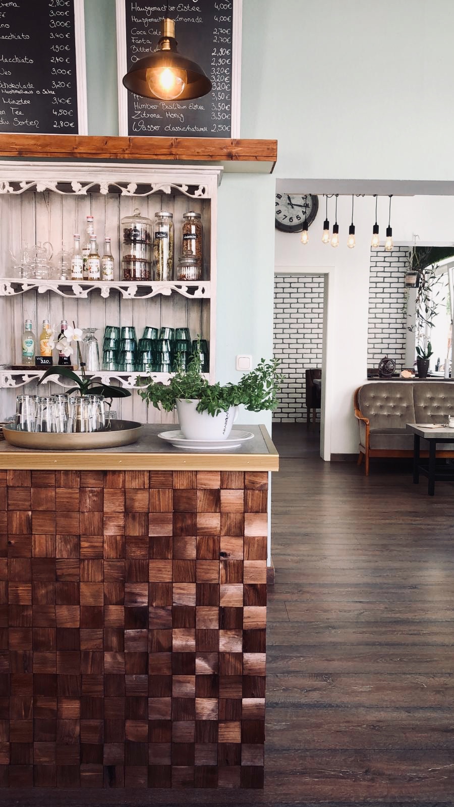 BRICKS — coffee with friends - Hanau, Café in Hanau