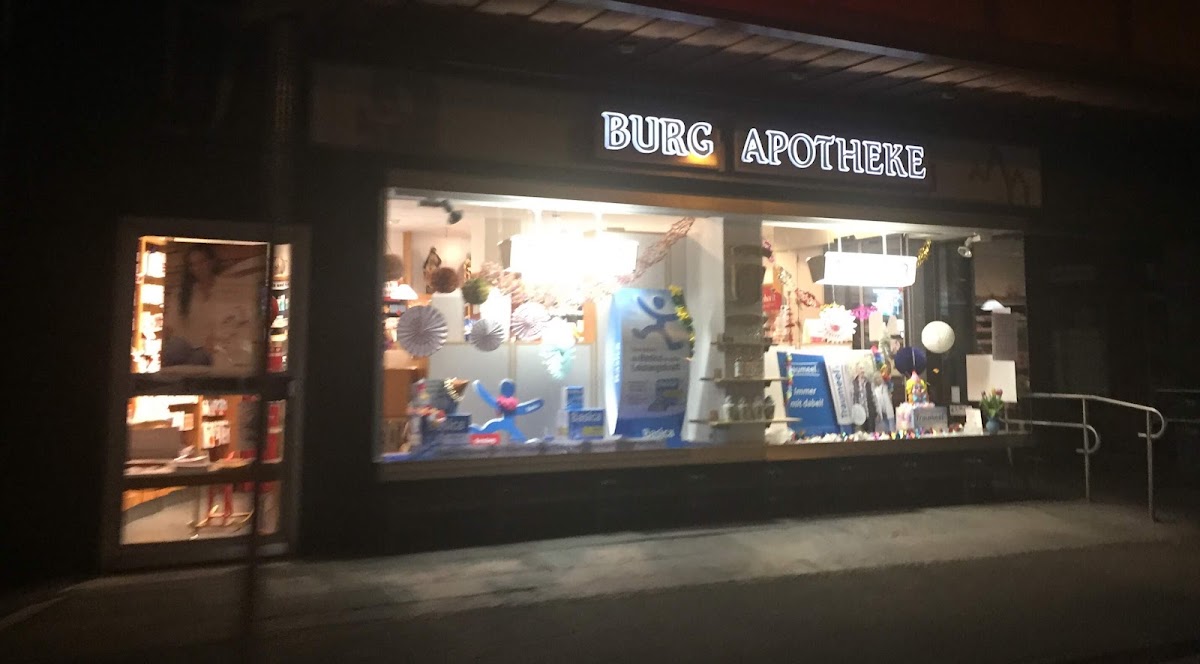 Burg Apotheke, Apotheke in Hanau