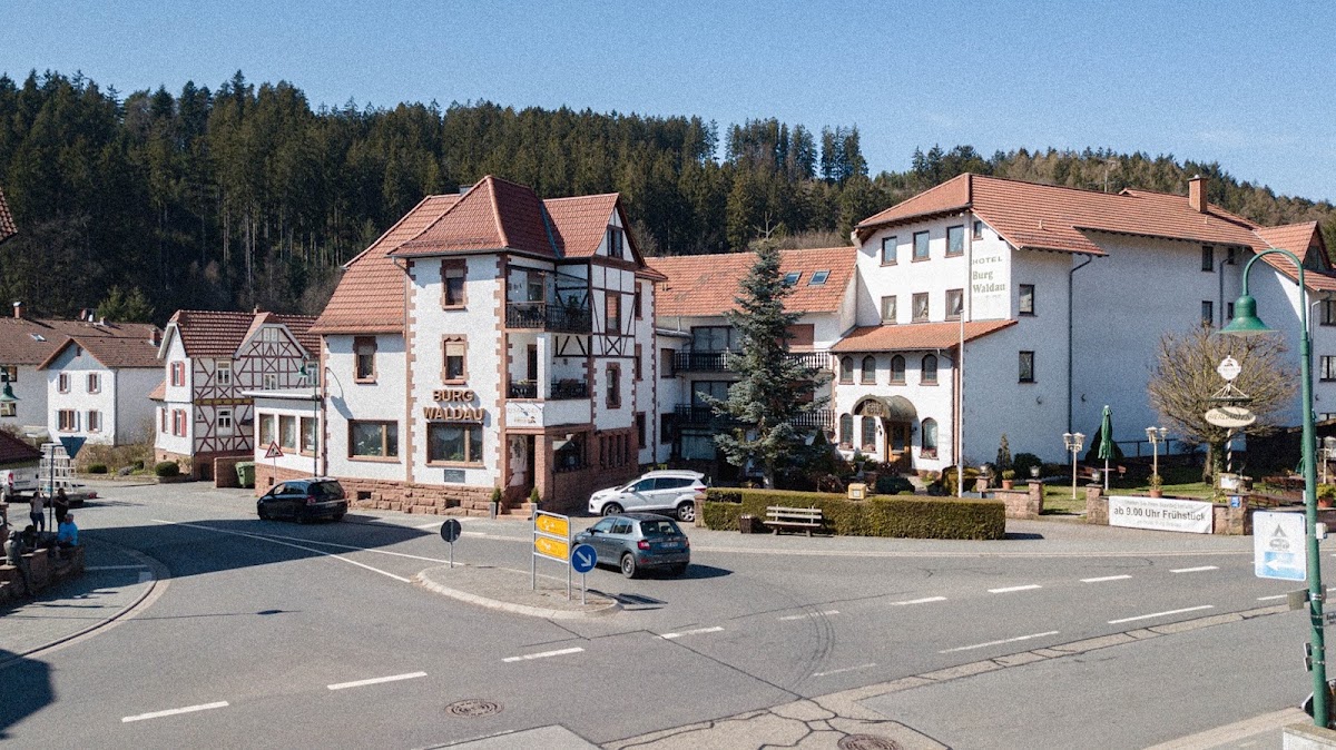 Burg Waldau GmbH, Restaurant in Grasellenbach – Foto 1 von 1