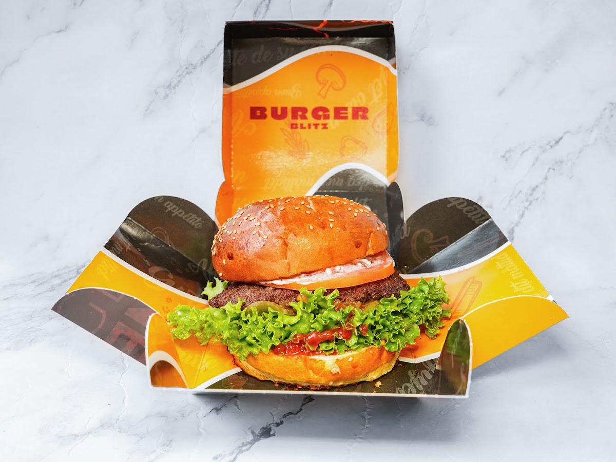 Burger Blitz, Restaurant in Bad Emstal