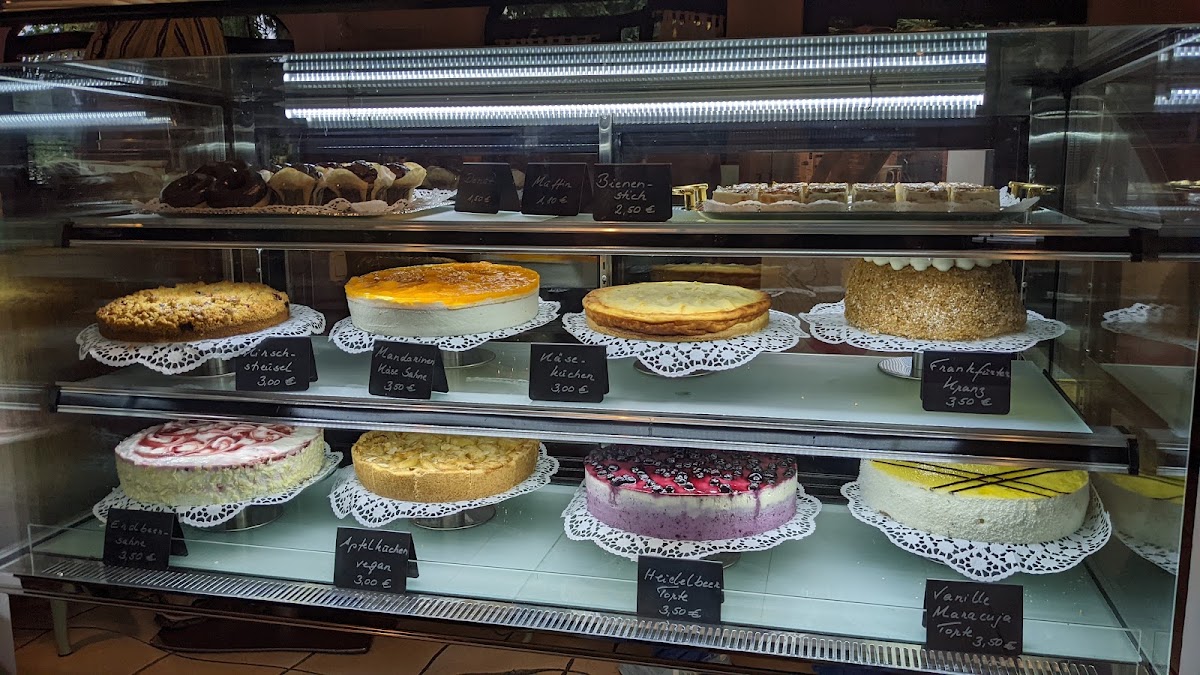 Café Benjamin, Restaurant in Trebur