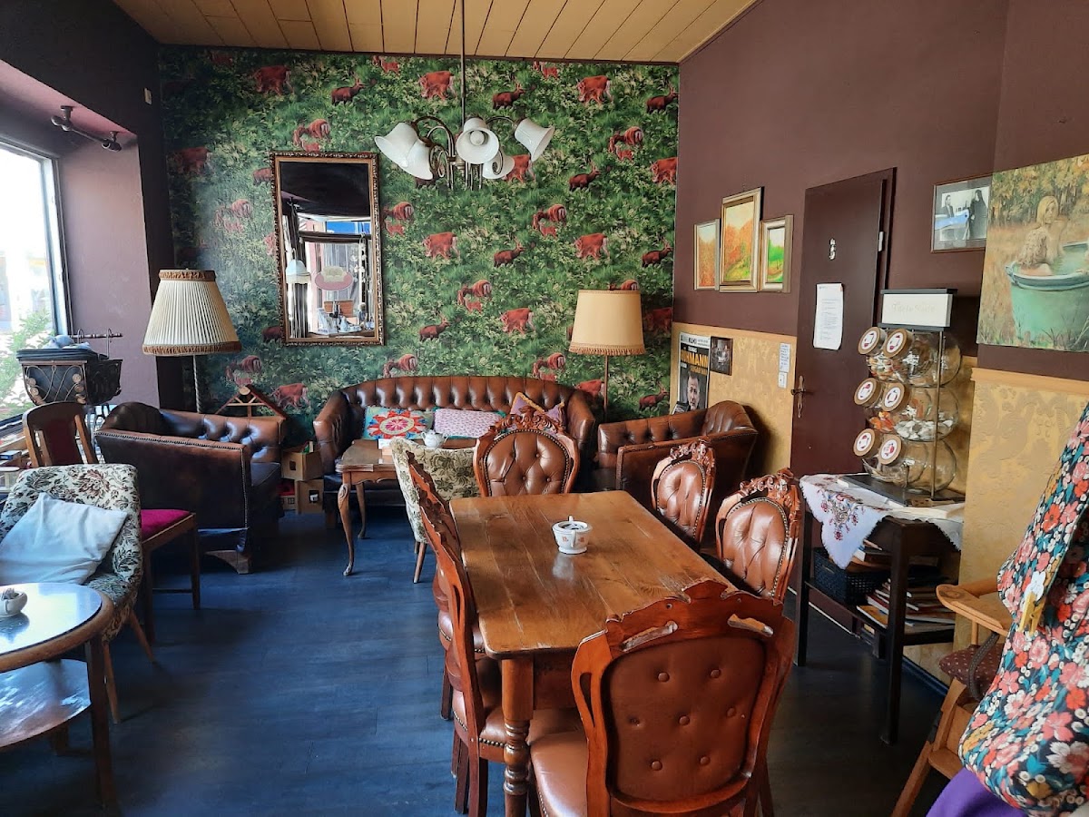 Cafe Wohnzimmer, Restaurant in Schlüchtern