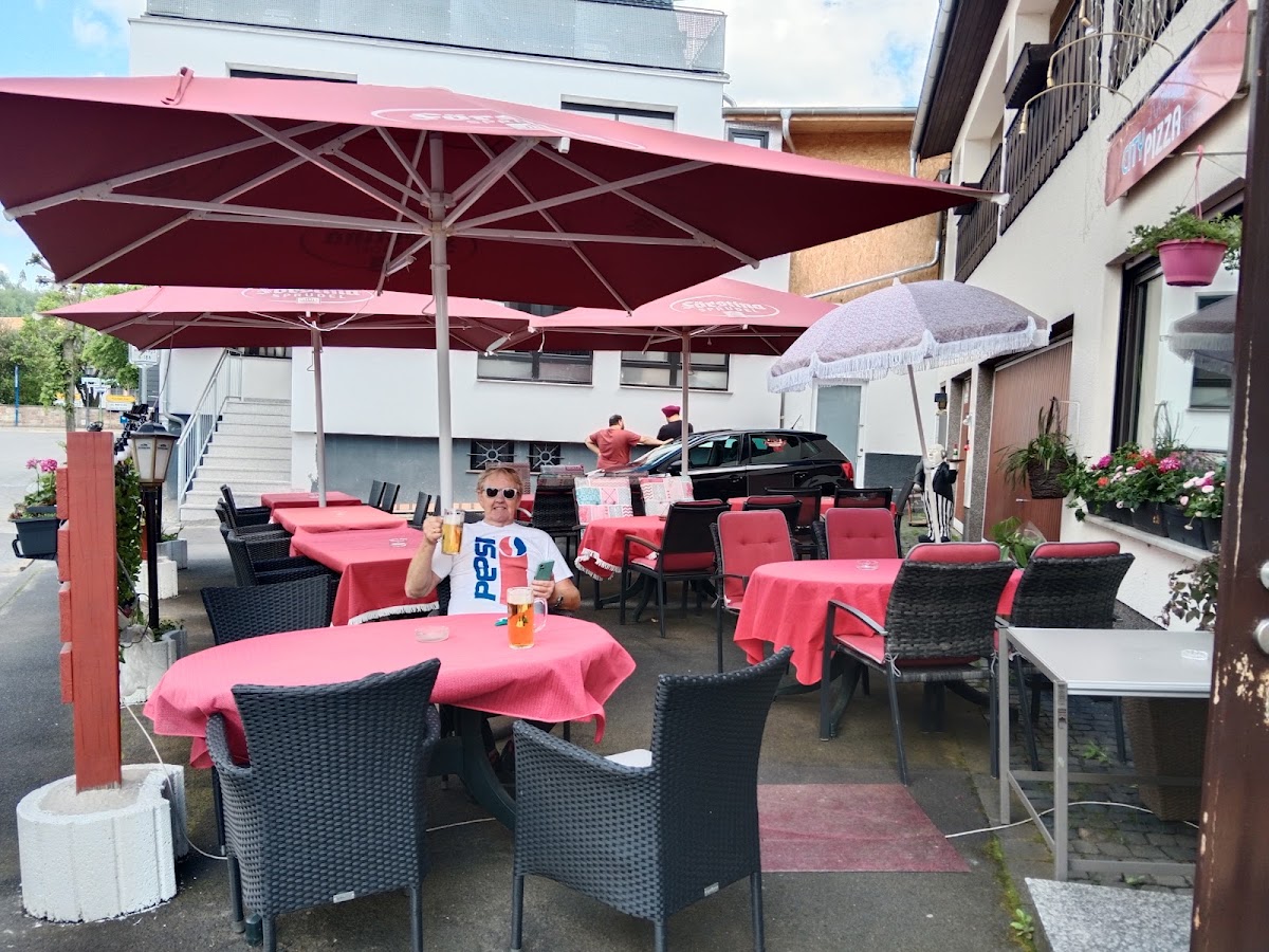 City Pizza, Restaurant in Burghaun