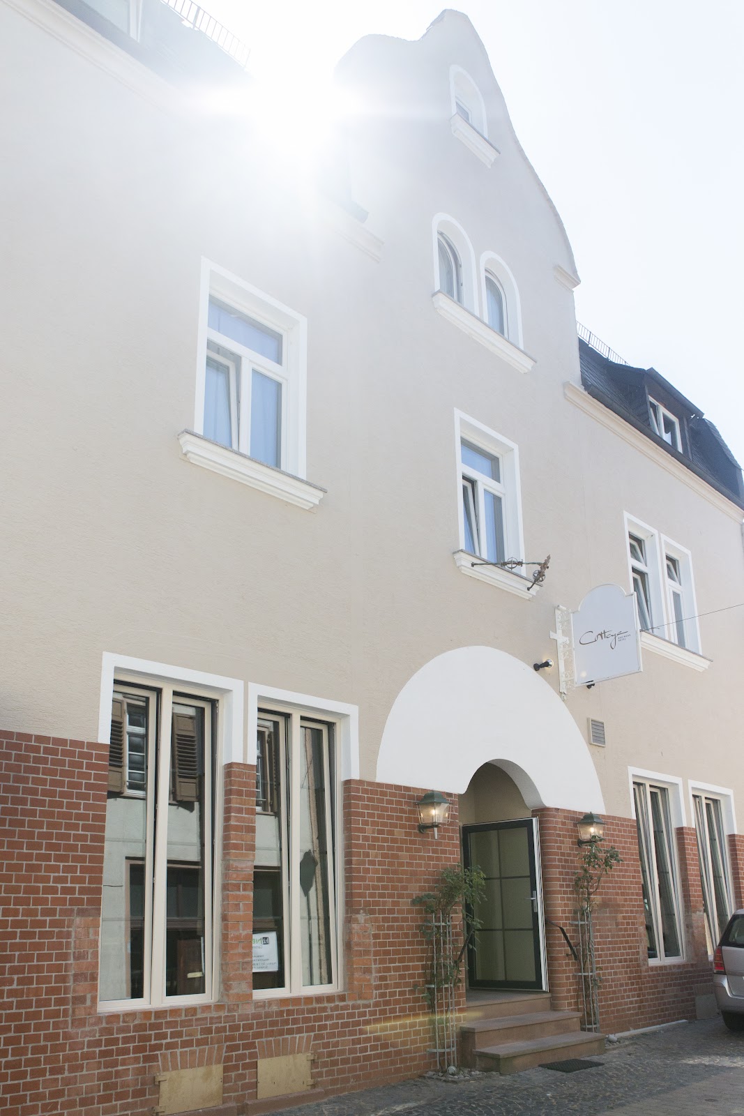 Cottage Hotel Rheingau, Hotel in Walluf