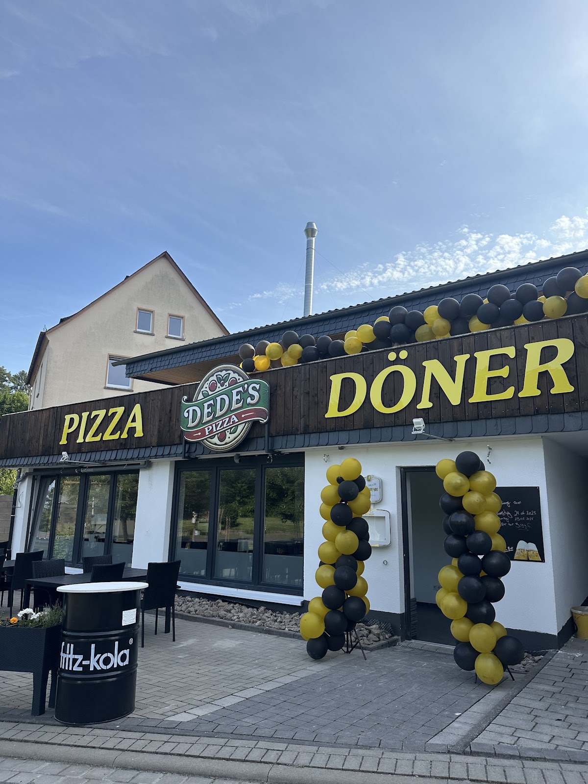 Dede's Pizza & Döner, Restaurant in Weinbach