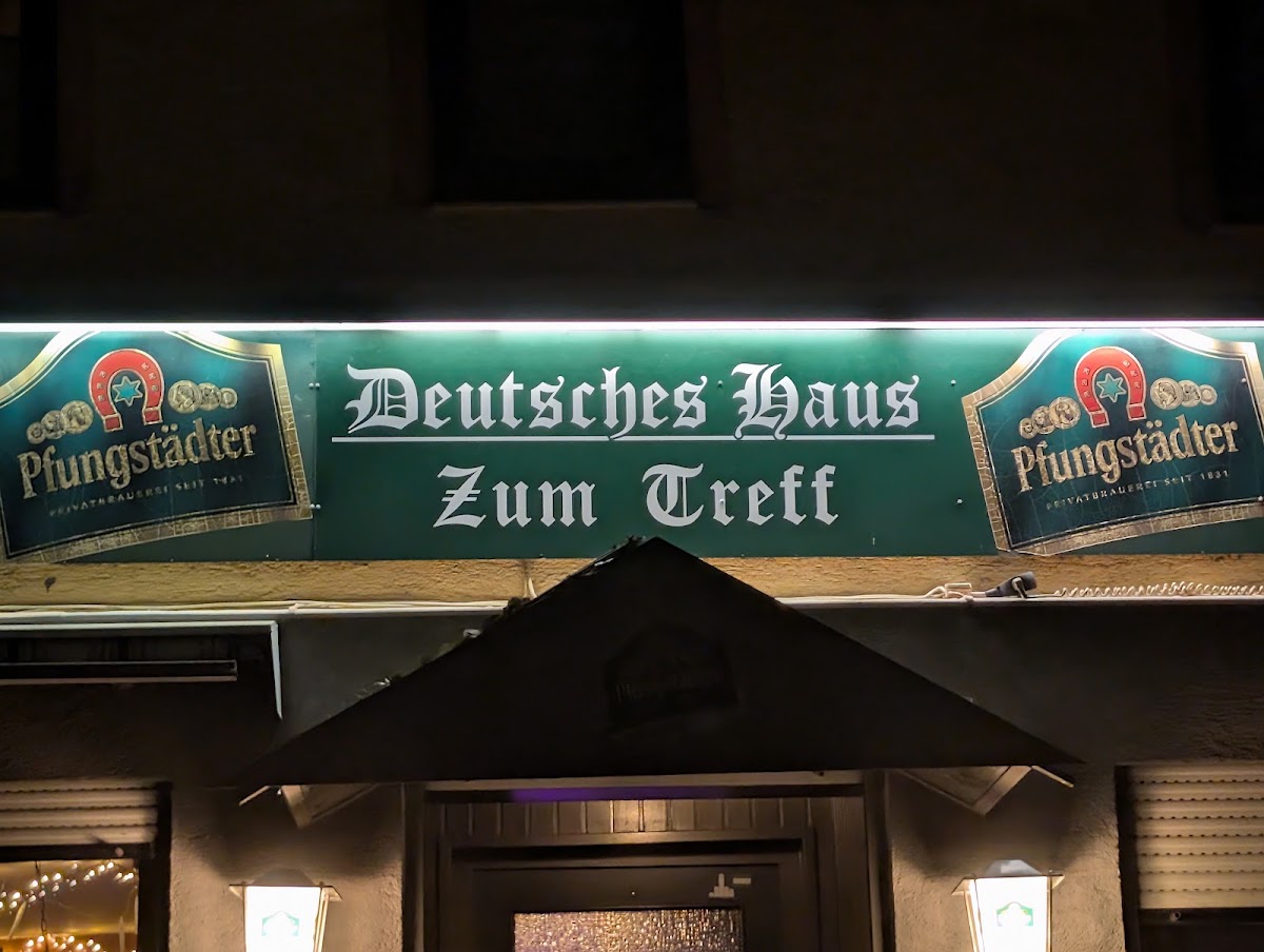 Deutsches Haus Zum Treff, Restaurant in Biblis