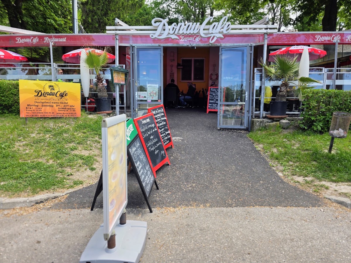 Donau Cafe, Café in Hainburg