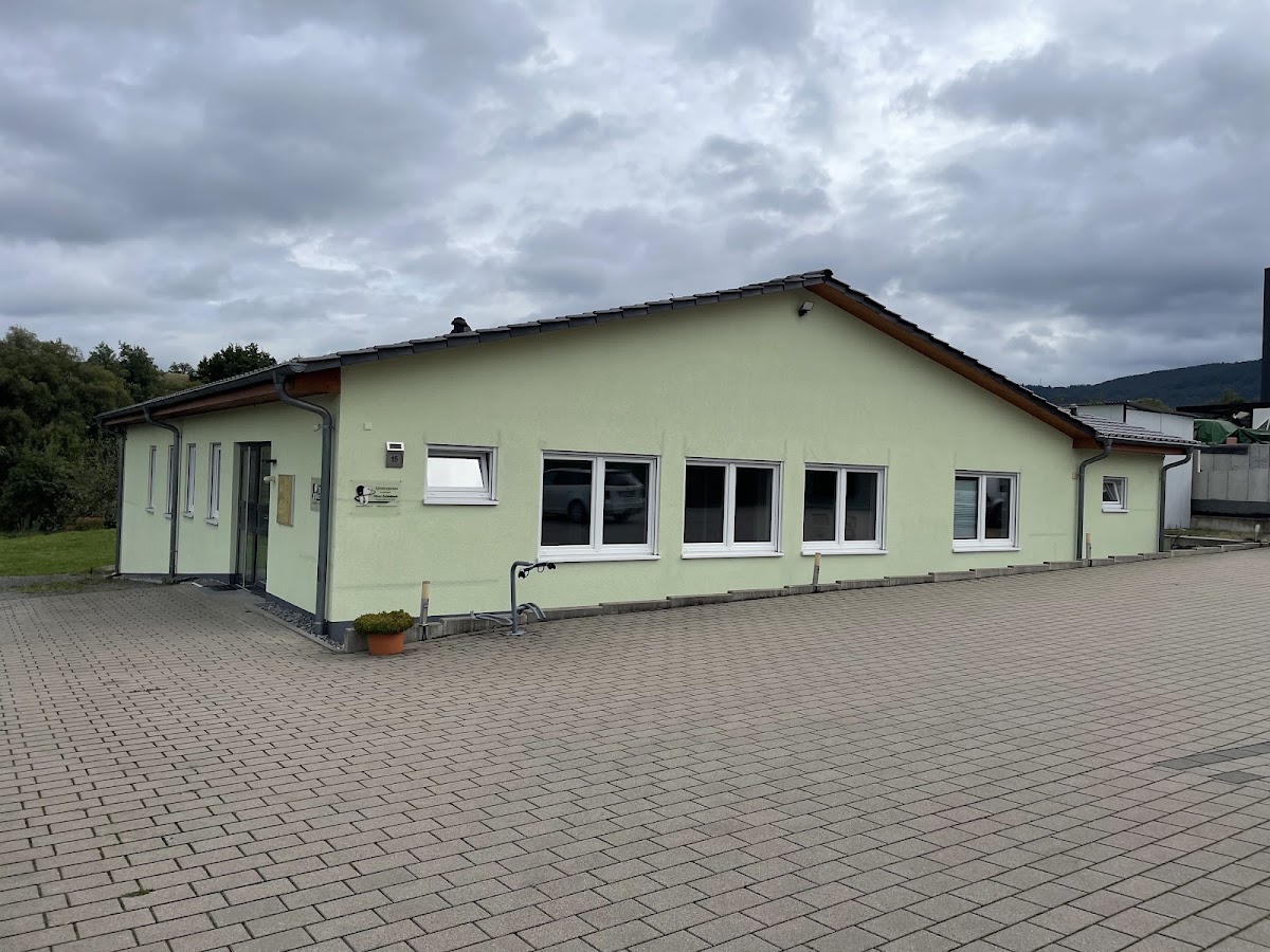 Dr.med. dent. Oliver Schildbach, Zahnarzt in Rimbach – Foto 1 von 1