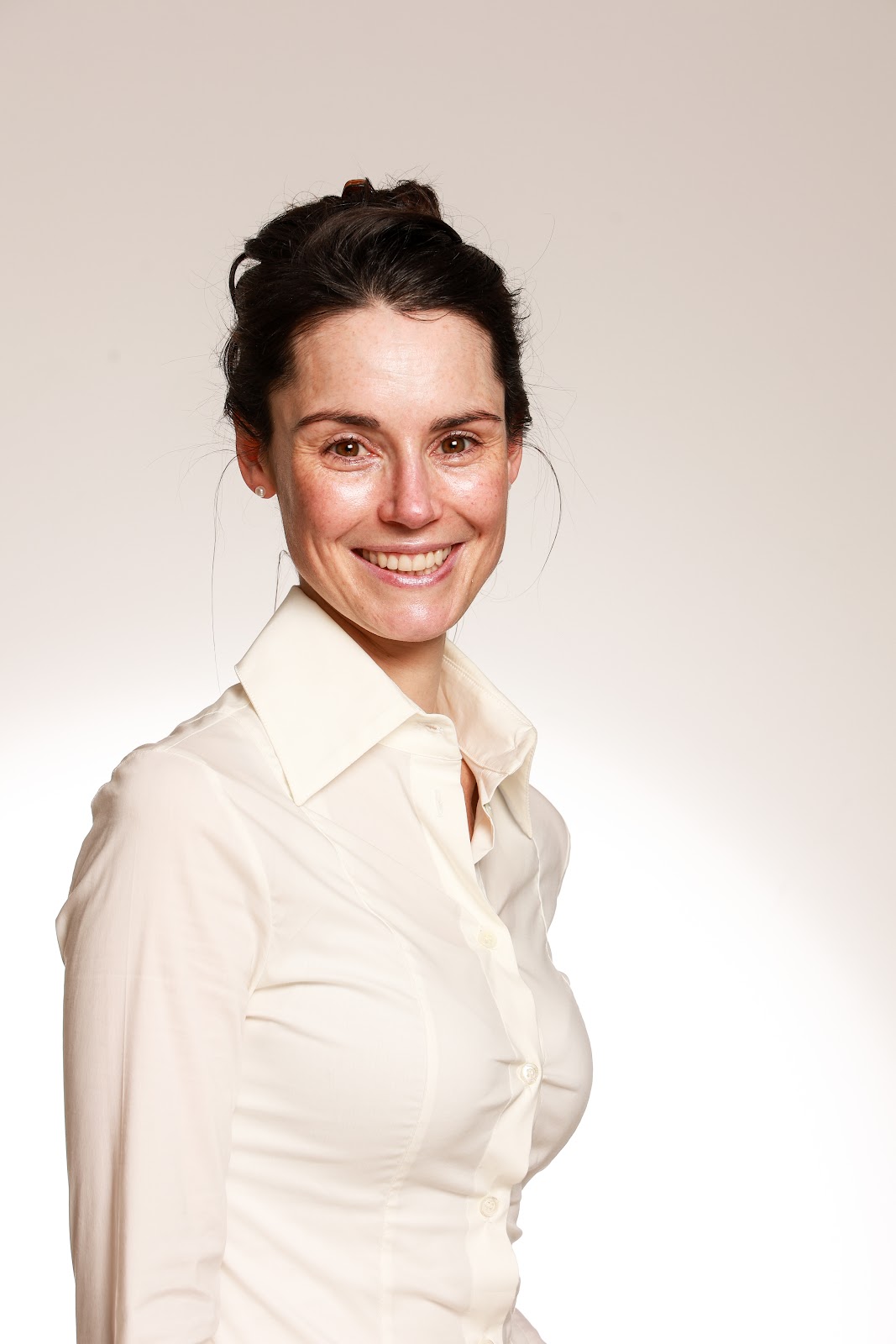 DR ROMY VOGEL | FACHPRAXIS FÜR KIEFERORTHOPÄDIE | Heilpraktikerin | Osteopathie | Kinderosteopathie, Arzt in Schaafheim