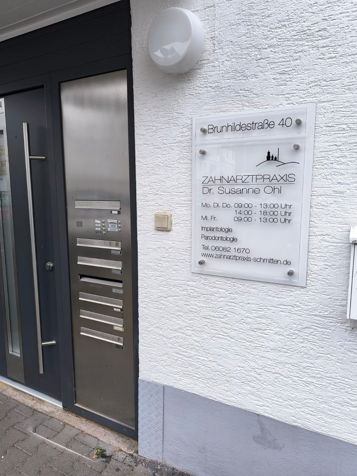 Dr. Susanne Ohl, Zahnarzt in Schmitten im Taunus