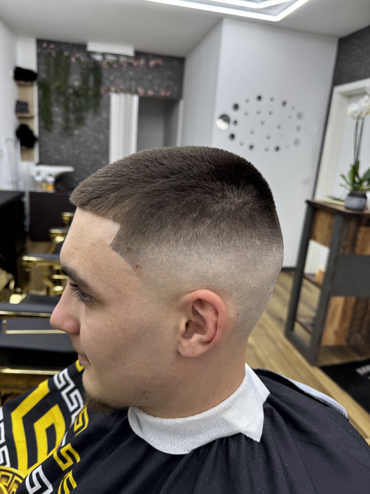 DIYAR'S BARBERSHOP